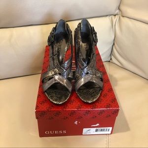 GUESS sexy GWPALANE heels in pewter